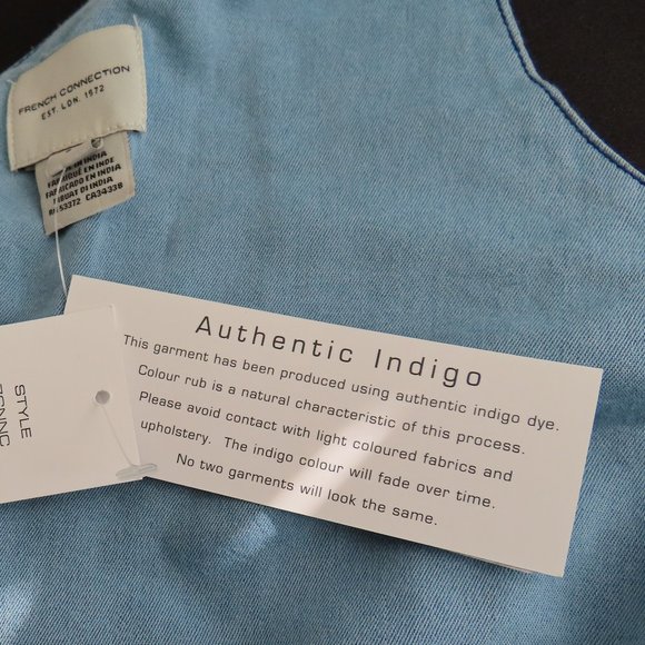 π Denim/Chambray Romper with Bow-tie Back - French Connection (L) β§ - Picture 5 of 8